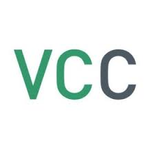 De afbeelding toont de letters "VCC" in een vet, schreefloos lettertype. De letters "V" en "C", die staan voor Value Creation, zijn donkergroen, terwijl de tweede "C", die staat voor Capital, donkergrijs is. De achtergrond is effen wit.